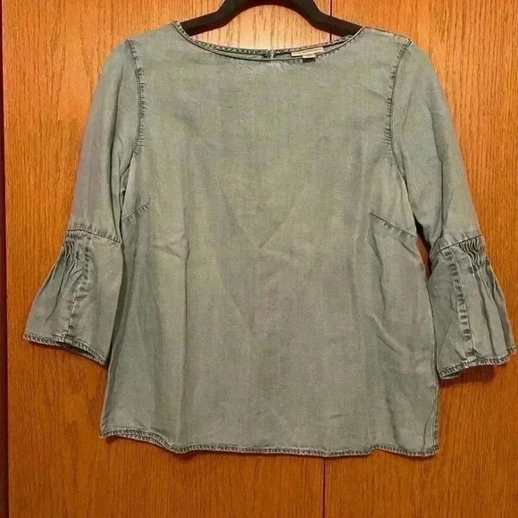 J.Jill light denim blouse with ruffled sleeves S - Picture 1 of 7